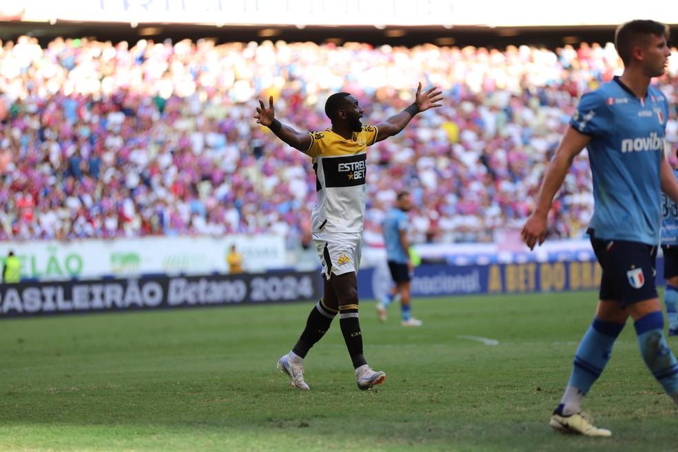 Bolasie em Fortaleza x Criciúma