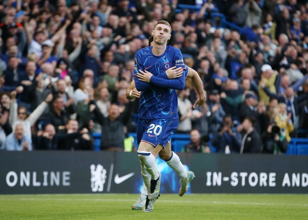 Palmer comemora gol do Chelsea sobre o Newcastle, na Premier League