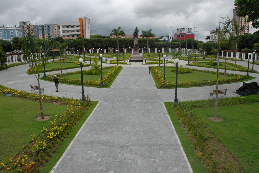 Praça da Saudade, no Centro de Manaus