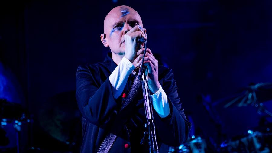 Billy Corgan, do Smashing Pumpkins, durante show na Itália