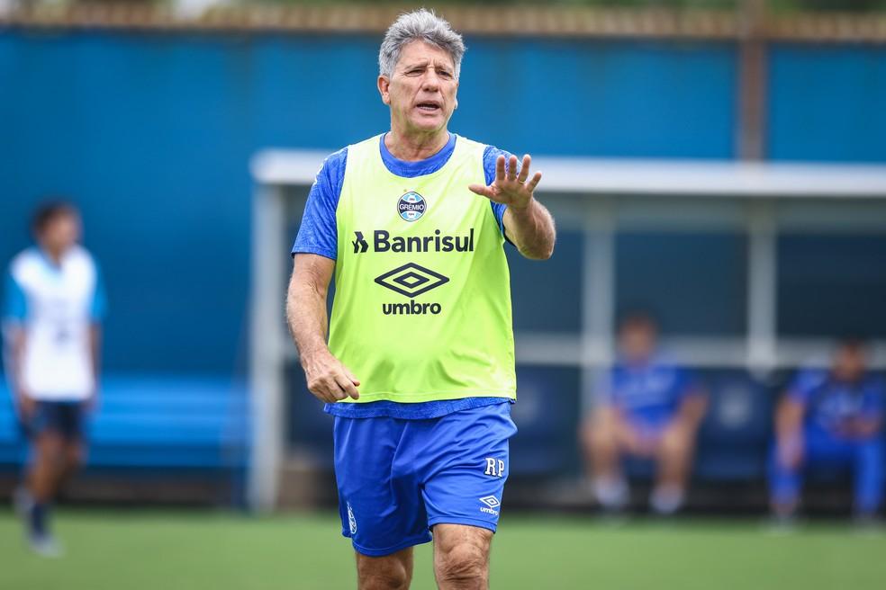 Renato em treino do Grêmio, no CT Luiz Carvalho