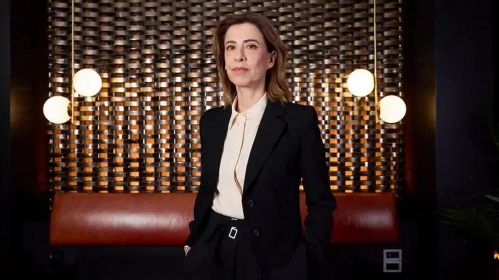 Fernanda Torres estrela novo filme de Walter Salles, que deve concorrer ao Oscar.