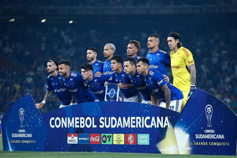 Da Crise ao Triunfo: A Volta por Cima de Cruzeiro e Racing na Sul-Americana