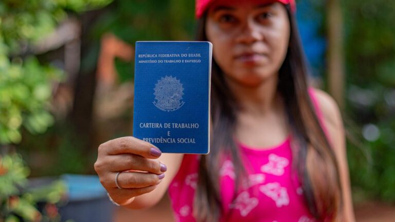 Feriado Municipal de 25 de Novembro: Onde Haverá Folga no Brasil