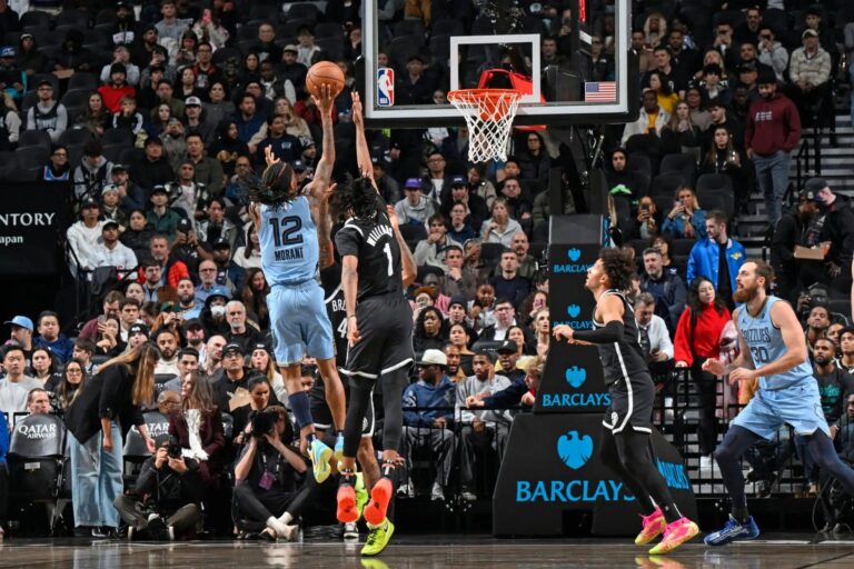 Ja Morant Brilha com Duas Impressionantes Mergulhadas 360 em Jogo Contra o Brooklyn Nets