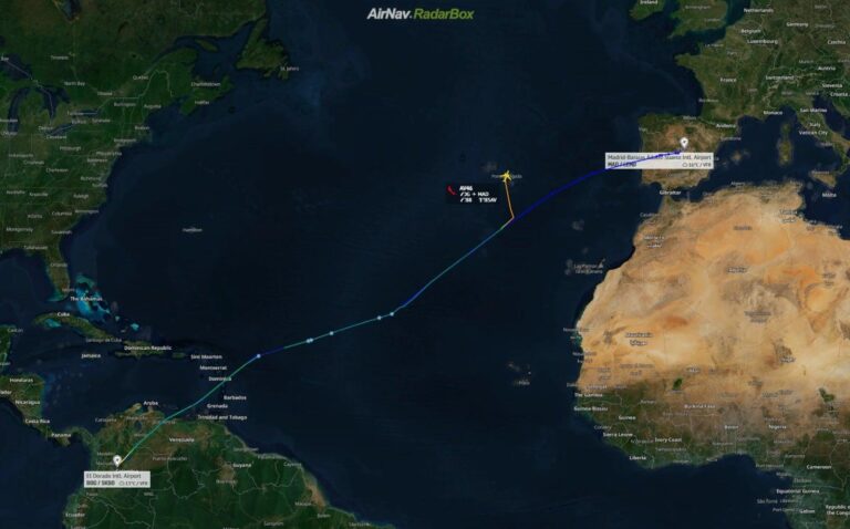 Incidente de Emergência: Avião da Avianca Pousa em Portugal Após Falha de Motor