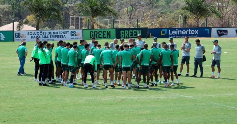 Goiás e Paysandu em Foco: Renovação de Contratos e Rumores de Transferências