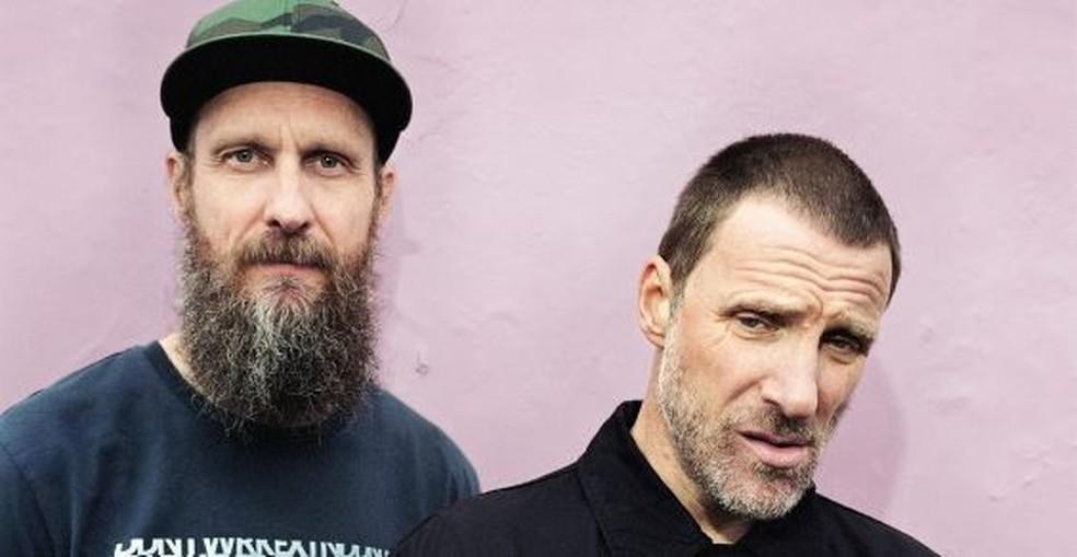 Duo britânico Sleaford Mods se apresenta em SP pela primeira vez