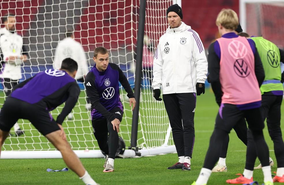 Alemanha treinou no gramado da Puskás Aréna antes da partida contra a Hungria