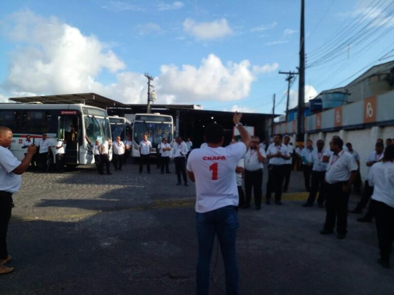 Ato dos Rodoviários Causa Transtornos no Grande Recife