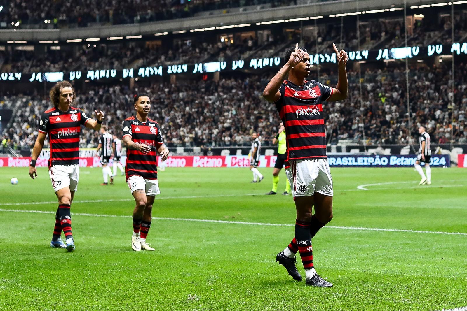 Resta agora ao rubro-negro a final da Copa do Brasil, na qual o time enfrenta o Atlético-MG.