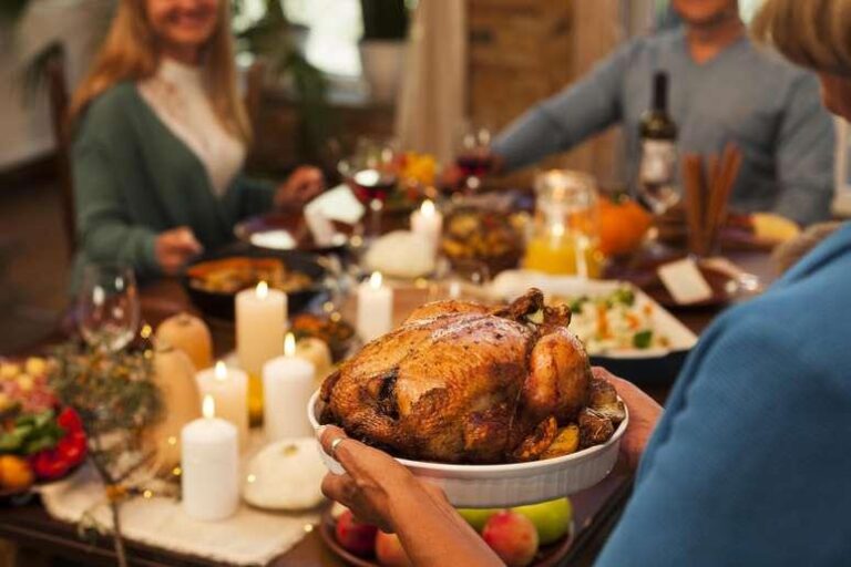 Dia de Ação de Graças: Significado e Tradições do Thanksgiving