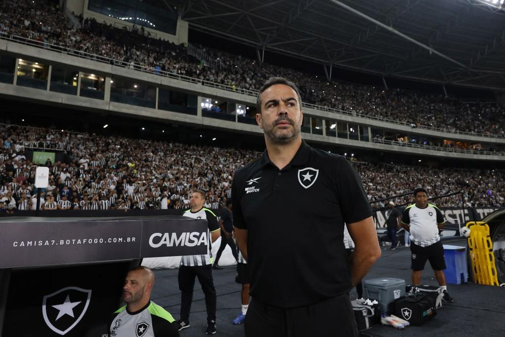 Artur Jorge, técnico do Botafogo