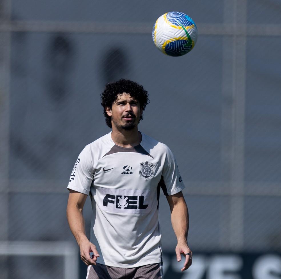 André Ramalho em treino do Corinthians