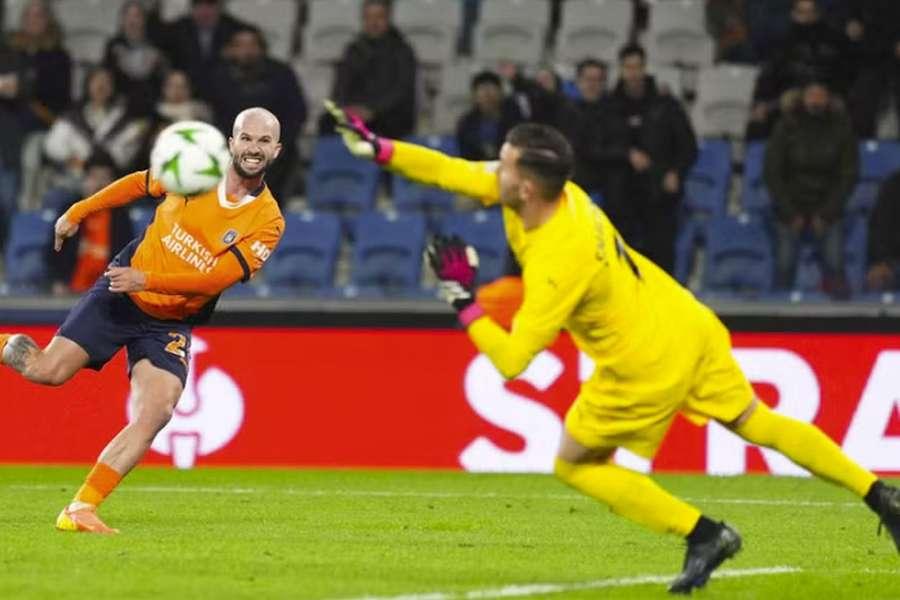 Basaksehir concede golo do empate aos 90+6 minutos