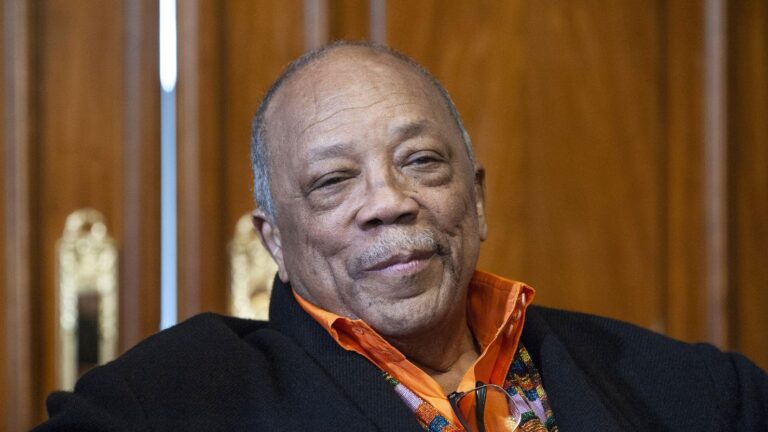 Quincy Jones, ícone da música, morre aos 91 anos