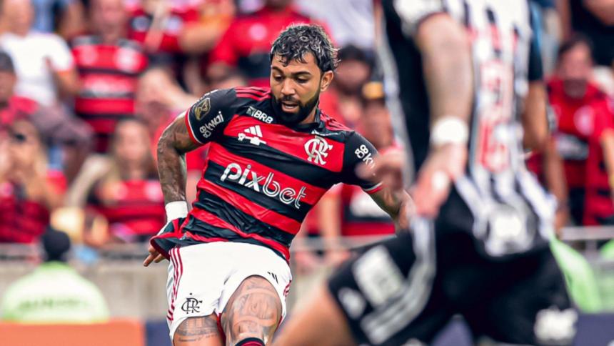 Jogadores do Flamengo em ação