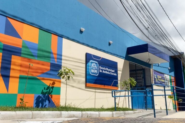 Prefeitura do Recife Inicia Matrículas para Alunos Novatos no Ano Letivo de 2025