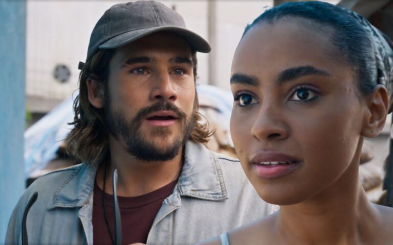 Mariana Rios surpreende fãs com post especial ao lado da mãe