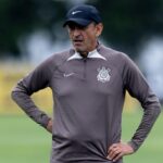 Ramón Díaz Tem Chance de Permanecer no Corinthians em 2025