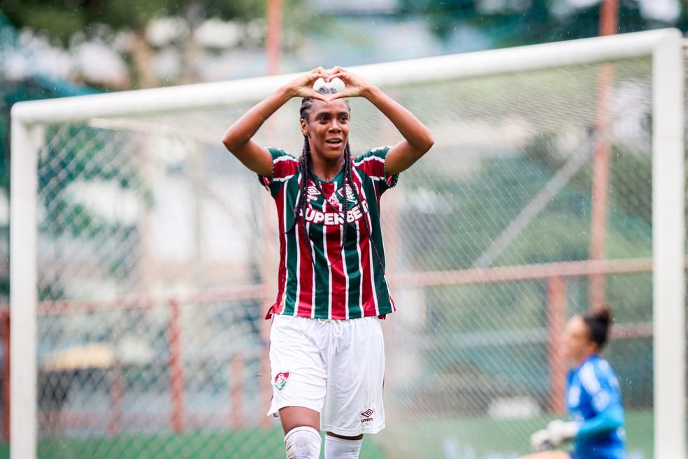 Keke comemora gol pelo Fluminense