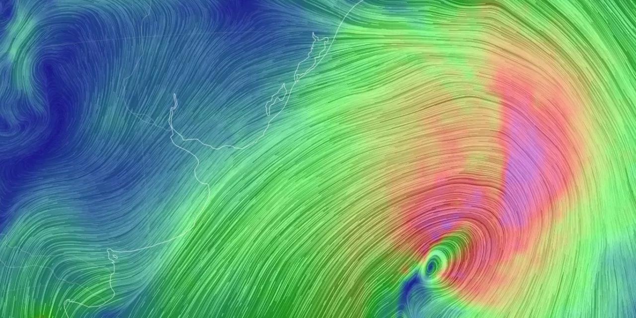 Formação de ciclone bomba vai acompanhar onda de tempo severo