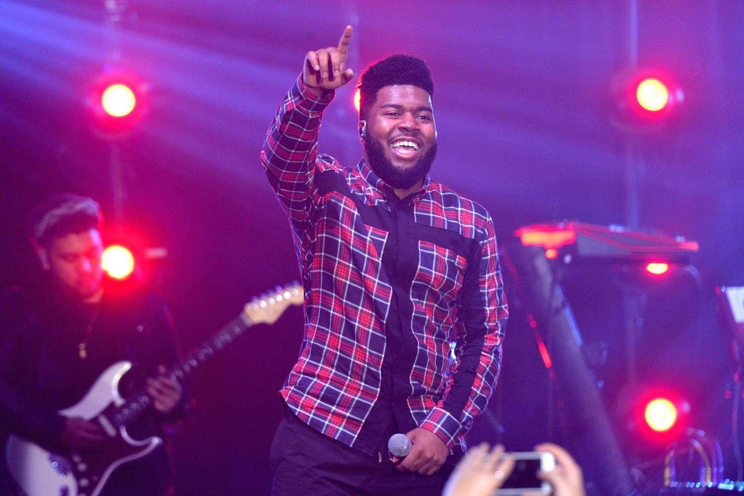 Khalid na festa de melhores novos artistas do Spotify