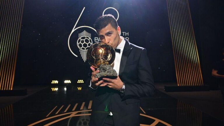 Rodri vence a Bola de Ouro 2024 após disputa acirrada com Vinicius Jr.