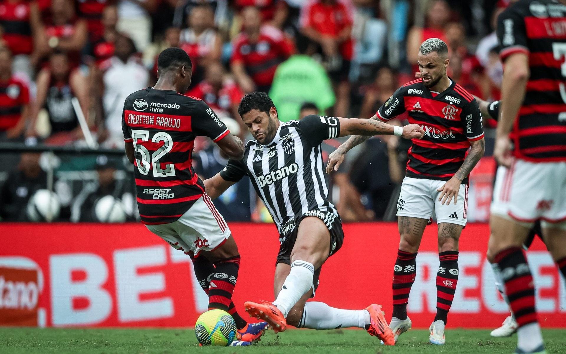 Hulk em ação pelo Atlético-MG