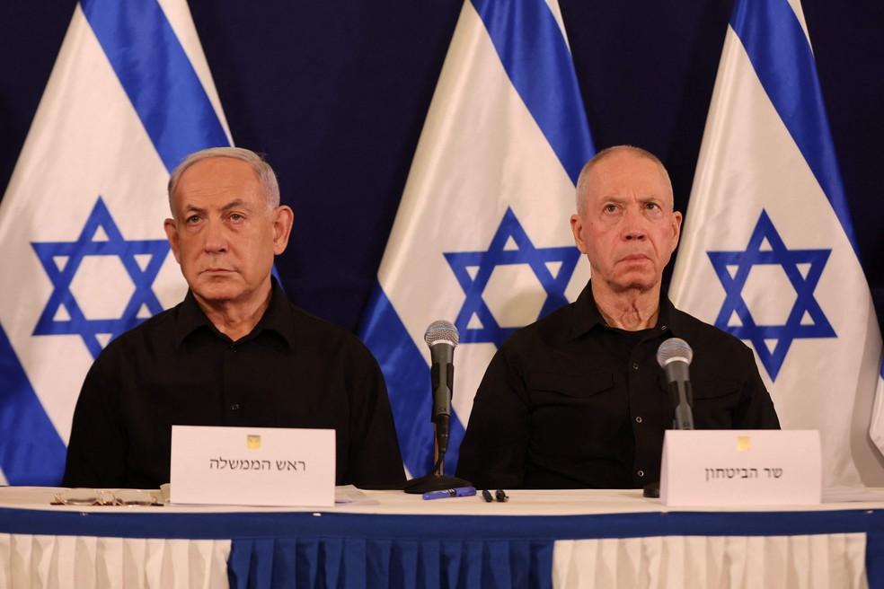 Benjamin Netanyahu e Yoav Gallant em coletiva de imprensa