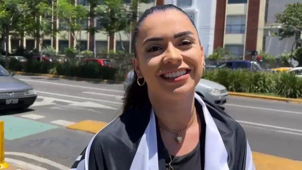 Karina Alexandre, esposa de Deyverson, cravou placar da final da Libertadores