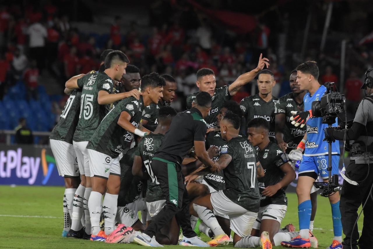 Momento do clássico entre América e Deportivo Cali