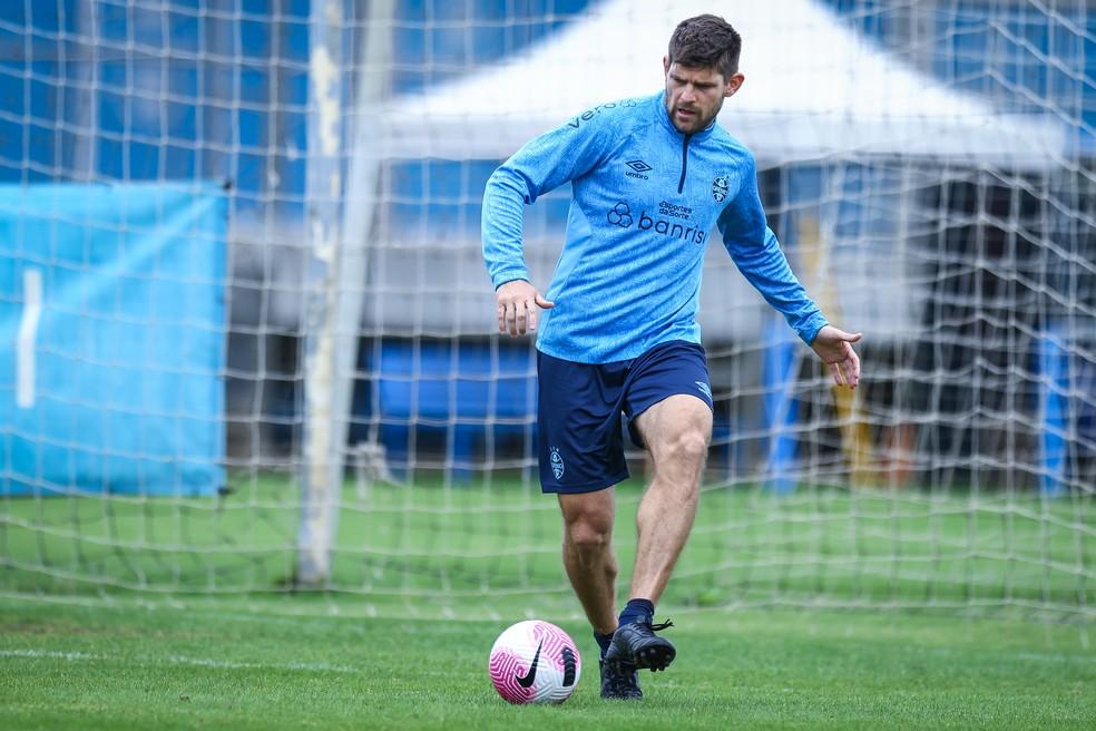 Kannemann em treino de quarta-feira