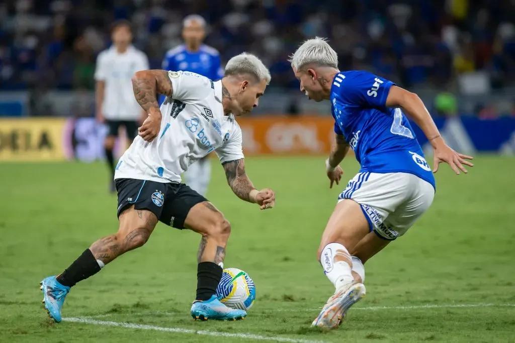 Soteldo e Matheus Pereira em Cruzeiro x Grêmio