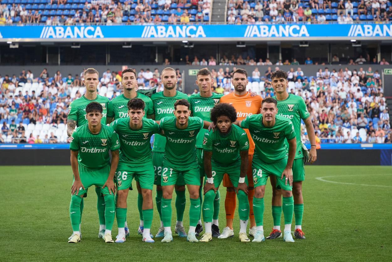 Equipe do Leganés posando antes de um encontro