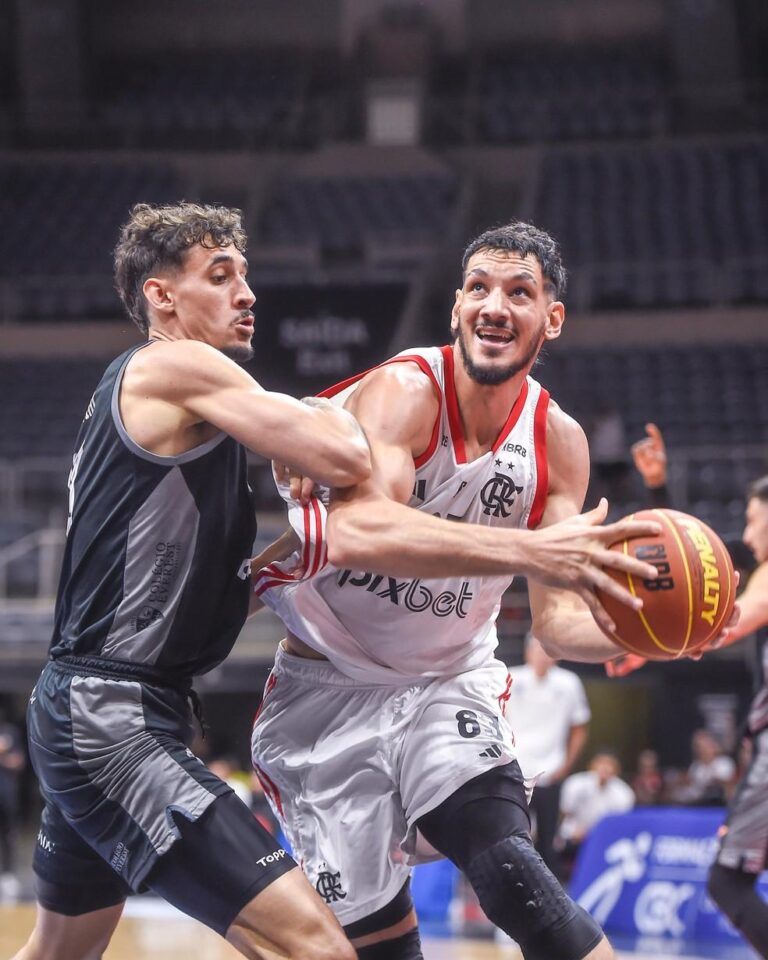 Flamengo vence Brasília e mantém a vice-liderança do NBB com emoção