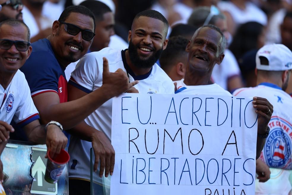 Torcida do Bahia celebra classificação para Libertadores