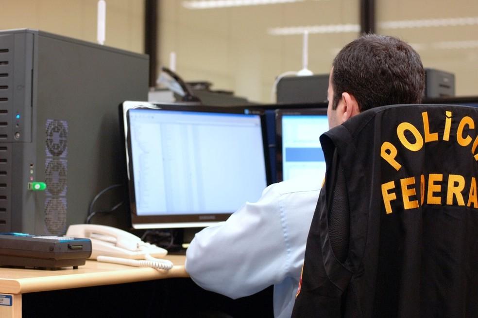 Prazo entre a publicação do edital e a realização da primeira prova do concurso será de dois meses