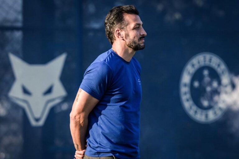 Edu Dracena e Rafael Vieira deixam o Cruzeiro em meio a mudanças no clube