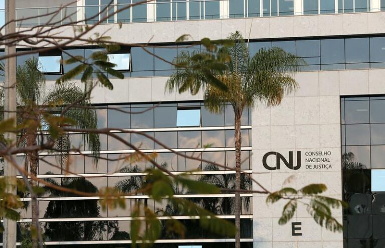 CNJ e TJDFT Anunciam Suspensão de Prazos Processuais Durante o Recesso Judiciário