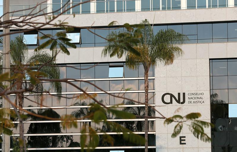 CNJ suspende prazos processuais entre 20/12 e 31/1