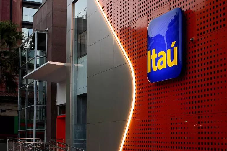 Ex-Diretor do Itaú Acusado de Desvio de R$ 10,6 Milhões