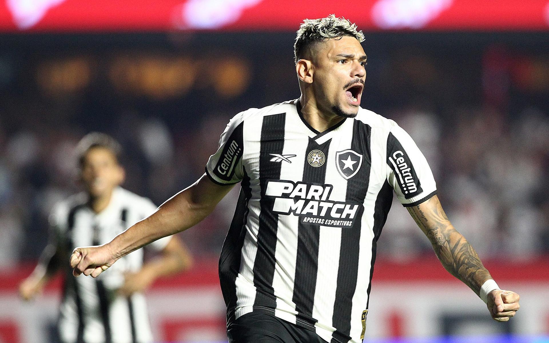 Tiquinho Soares - Botafogo x Aurora