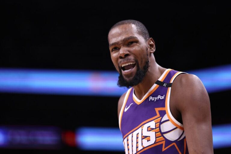 Kevin Durant Responde a Crítica de Fã sobre Estilo Moderno da NBA