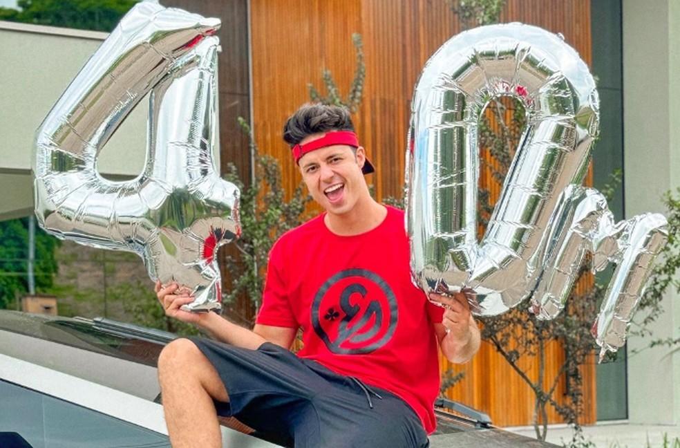 Enaldinho tem mais de 40 milhões de inscritos no YouTube