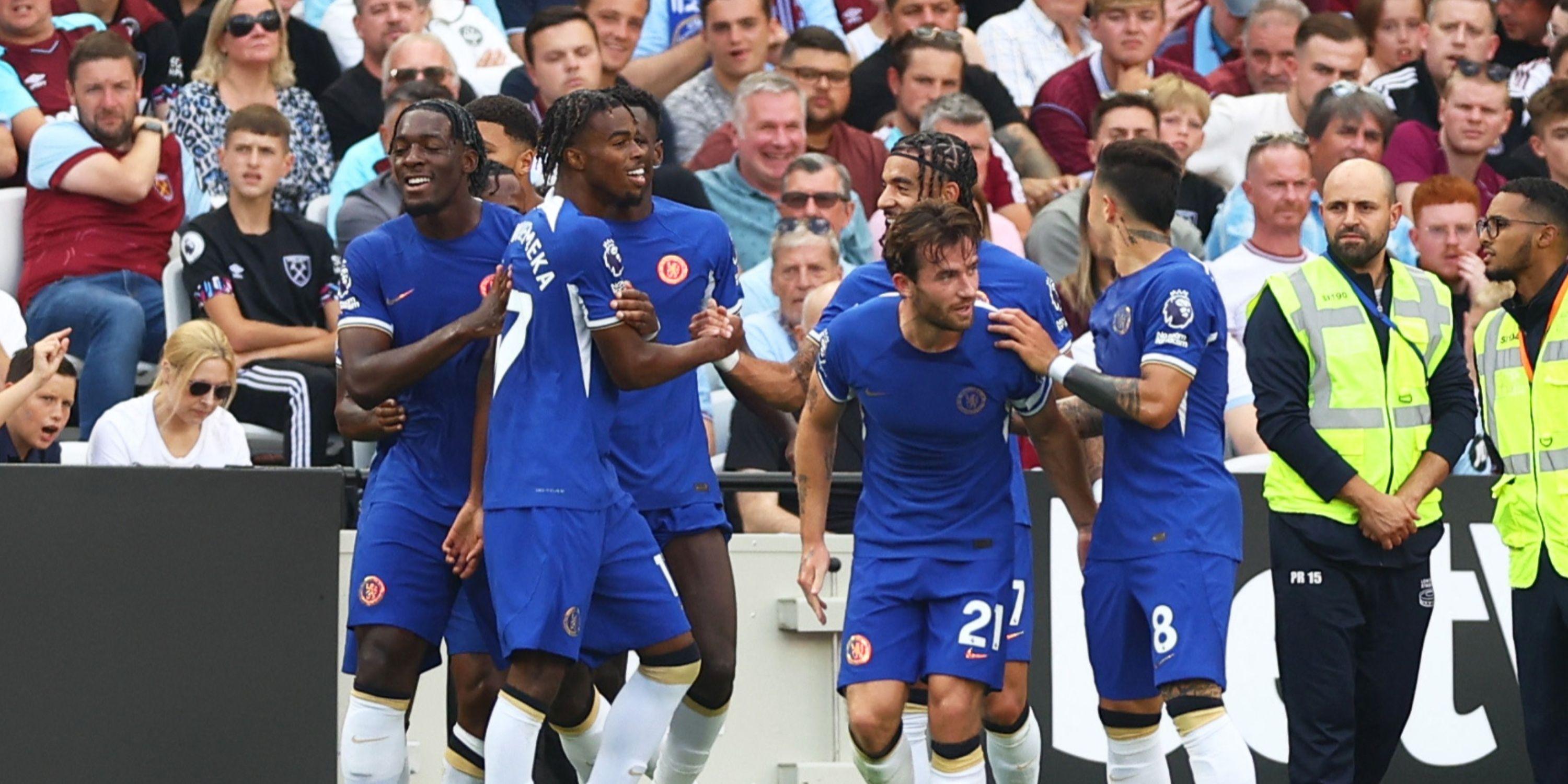 Carney Chukwuemeka atuando pelo Chelsea