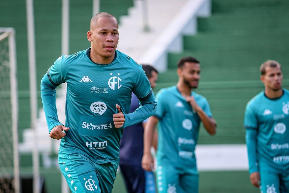 Caio Dantas, atacante do Guarani