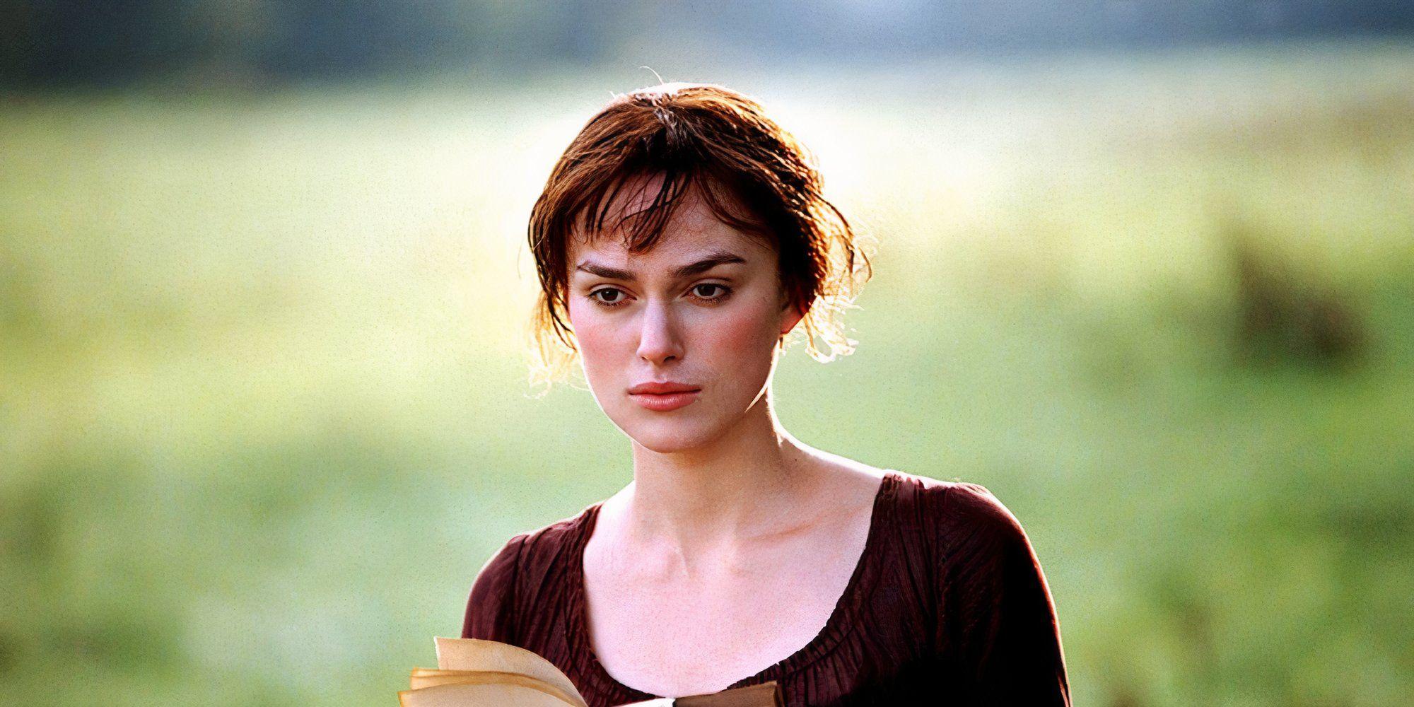 Keira Knightley as Elizabeth Bennet in Pride & Prejudice walking around with a book in her hands.