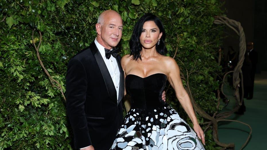 Jeff Bezos e Lauren Sánchez no Met Gala