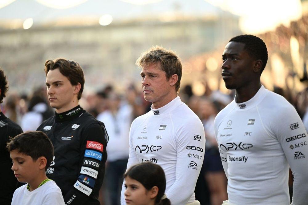 Brad Pitt e Damson Idris com Oscar Piastri, McLaren F1 Team